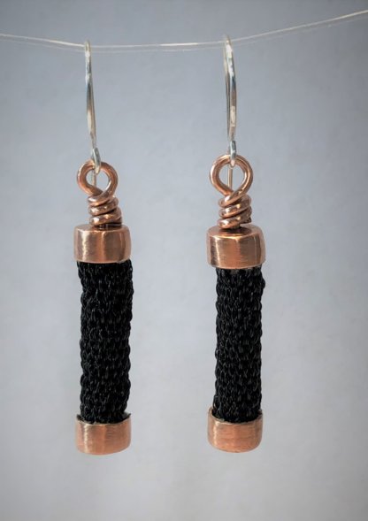 Horse Tail hitched earrings black and copper