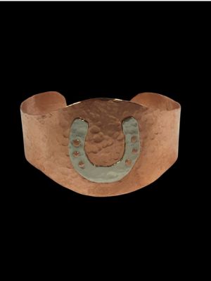 Copper cuff bracelet with horseshoe front